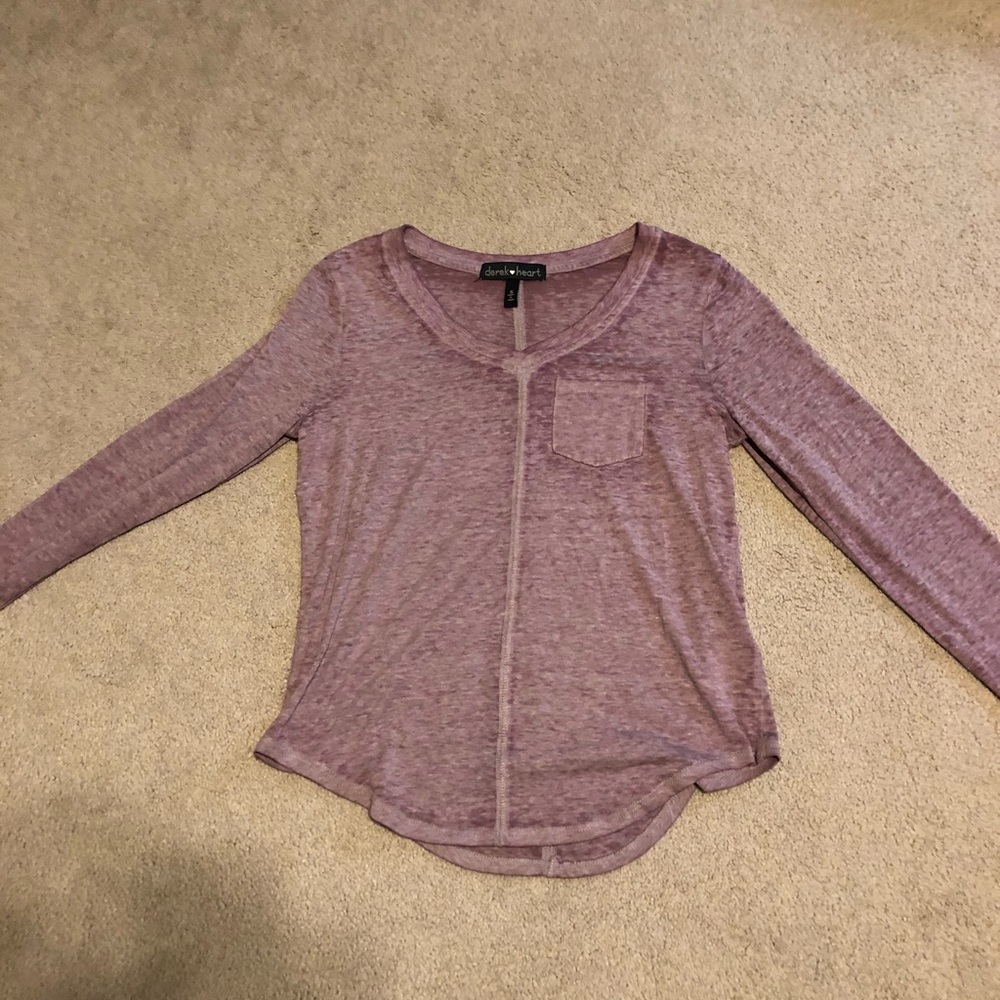 Doesn’t fit me. Never worn.